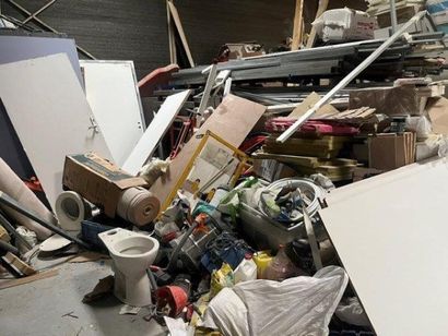 Retours de chantiers comprenant : Bois, planches,...