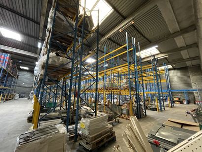 (+/-) 500 ml de racks haut. 7m (sans les...