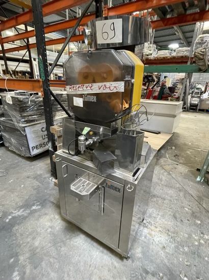 1 presse agrumes ZUMEX type 33070003000 -...