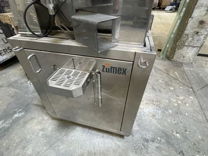 1 presse agrumes ZUMEX type 33070003000 -...