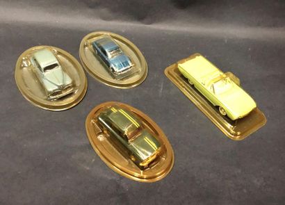 Lot d'une quarantaine de miniatures Solido...