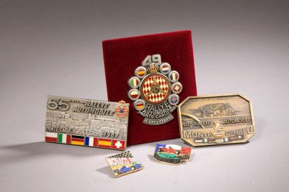 Trois plaques commémoratives
Monte Carlo,.49ème,...