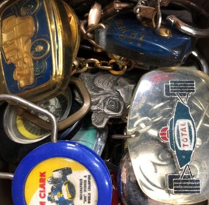 Très fort lot de porte-clefs automobile