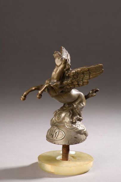 Gaston BROQUET (1880-1947)
Pégase
Mascotte...