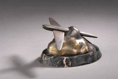 Coupe Bastoul-Secrestat 
Avion stylisé en...
