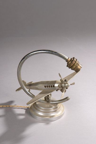 Belle lampe en aluminium et acier chromé...
