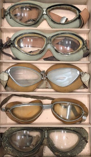 Important lot de lunettes de pilotes d'avions...