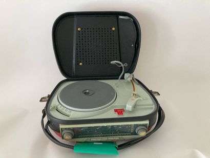 TEPPAZ
Tourne-disques et tuner
Vendu en ...