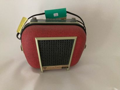 TEPPAZ
Tourne-disques et tuner
Vendu en ...