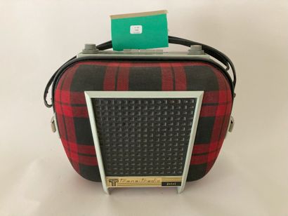 TEPPAZ
Tourne-disques et tuner
Vendu en ...