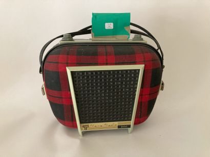 TEPPAZ
Tourne-disques et tuner
Vendu en ...