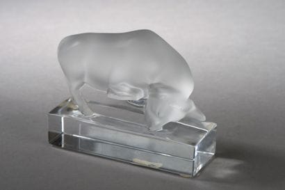 LALIQUE FRANCE
Taureau en verre moulé pr...