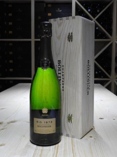 1 B CHAMPAGNE EXTRA BRUT R.D (Caisse Bois...