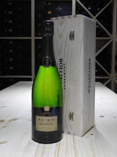1 B CHAMPAGNE EXTRA BRUT R.D (Caisse Bois...