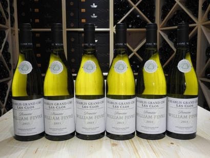 6 B CHABLIS LES CLOS (Grand Cru), 2011, William...