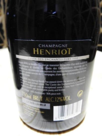 6 B CHAMPAGNE BRUT CUVEE DES ENCHANTELEURS,...