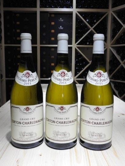 3 Mag CORTON-CHARLEMAGNE (Grand Cru), 2011,...