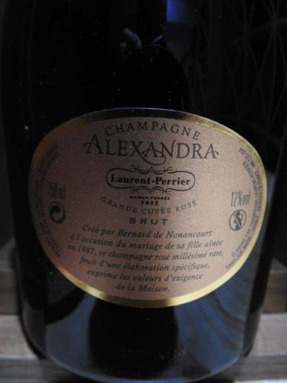3 B CHAMPAGNE BRUT GRAND SIECLE ALEXANDRA...