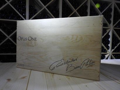6 B NAPA VALLEY OPUS ONE (Caisse Bois), 2010,...