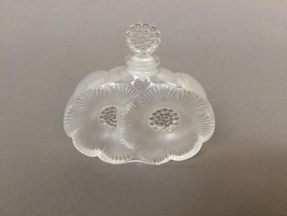 LALIQUE FRANCE
Flacon de parfum 