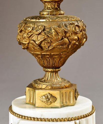 Importante garniture de cheminée 