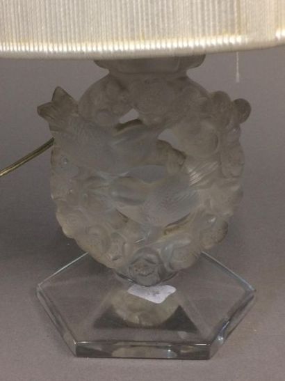 LALIQUE France.
Chandelier 