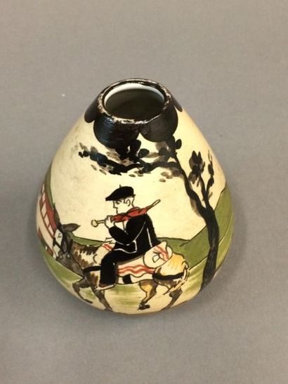 CIBOURE
R. GAITAUD.
Petit vase ovoïde en...