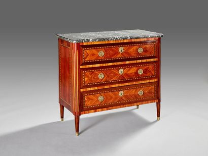 Commode en placage de bois de rose, amarante...