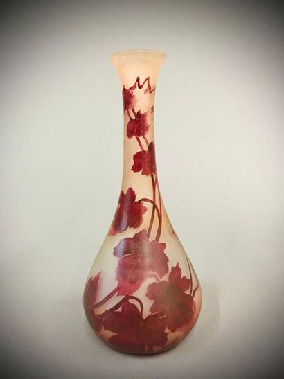 François-Théodore LEGRAS (1839-1916). 
Vase...