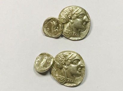 Paire de boutons de manchette en argent,...
