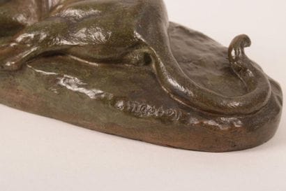 Clovis MASSON (1838-1913)
Jaguar couché
Bronze...