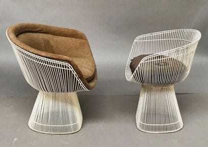 Warren PLATNER (1919-2006).
Deux fauteuils...