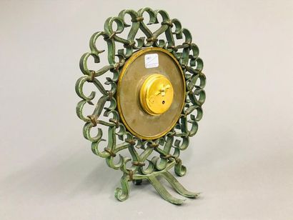 Jaeger Lecoultre.
Pendulette à poser, à décor...