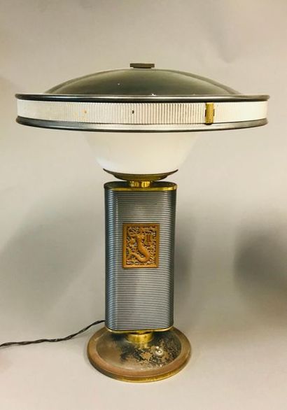 Eileen GRAY (1878-1976) d'après
Lampe de...