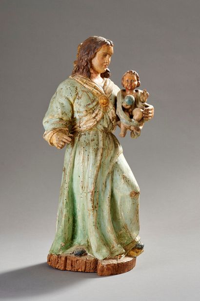 Vierge à l'Enfant en bois sculpté polychrome

Nord...