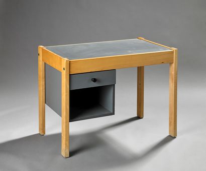 André SORNAY (1902-2000) dans le goût de

Petit...