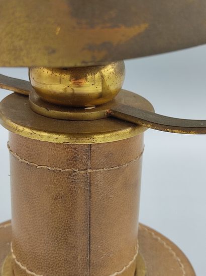 Jacques ADNET (1900-1984) ?

Petit lampe...