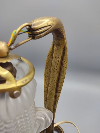 Edgar BRANDT (1880-1960), dans le goût de.

Lampe...