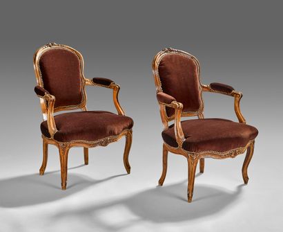 Paire de fauteuils dit 