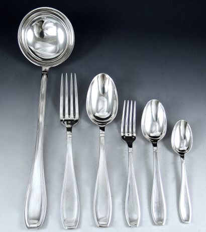 RAVINET DENFERT 

Complete silver household...