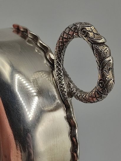 Silver wine-taster with handle with facing...