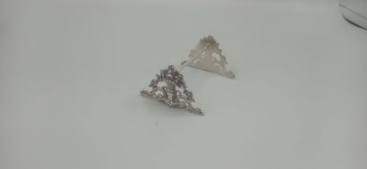 Silver knife holder with rich Louis XVI decoration...