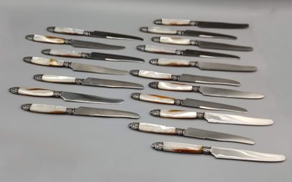 Set of 18 cheese and dessert knives with...