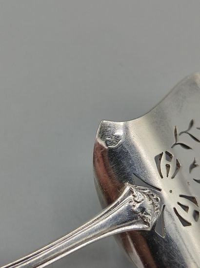 Silver hors d'oeuvres service composed of...