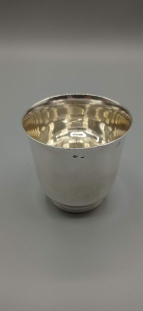 PUIFORCAT 

Beautiful heavy silver kettle...