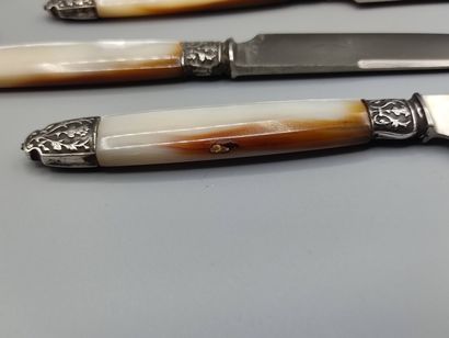 Set of 18 cheese and dessert knives with...