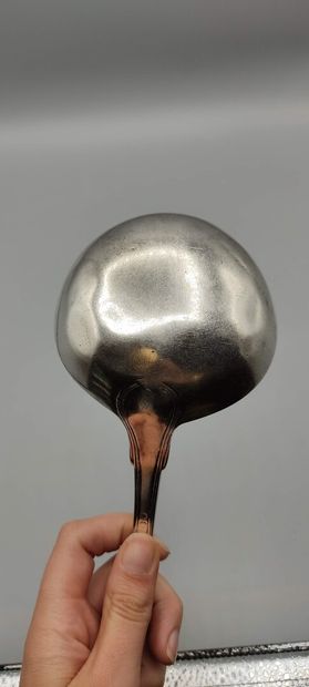 PARIS 1782-89.

Louche en argent.

 Modèle...