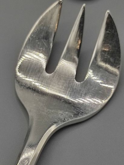 Service of forks (12) with oysters in silver...