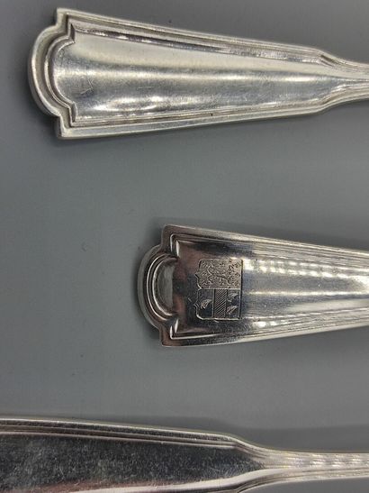 Silver fish service with six pieces of cutlery.

Spatulas...