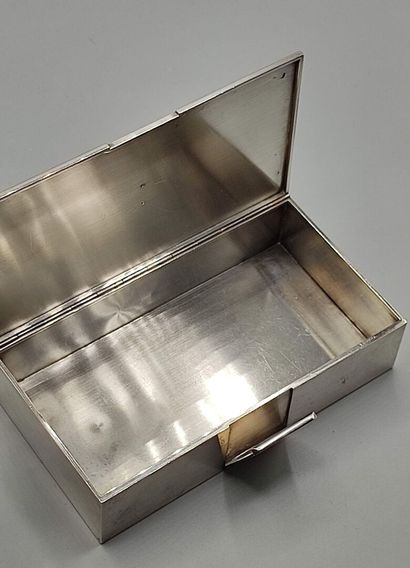 Rectangular box entirely in silver with on...